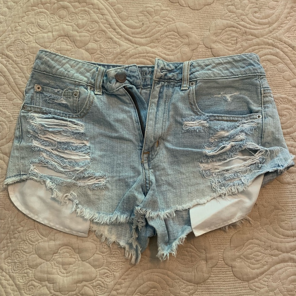 High Rise Light wash Jean Short